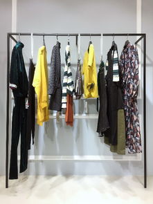 【布卡女裝19年春潮牌時(shí)尚年輕品牌折扣女裝精品女裝北京惠品批發(fā)走份】- 