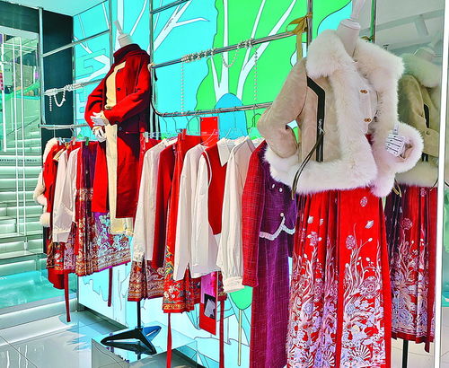 國風服飾煥發新活力 馬面裙成為不少市民的 新年戰袍